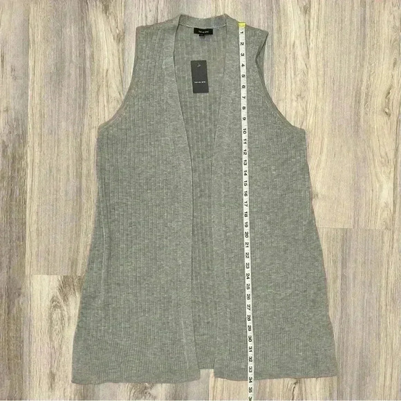 NWT Verve Ami Sleeveless Open Cardigan Duster Vest Light Gray Acrylic Size XL - Picture 2 of 7